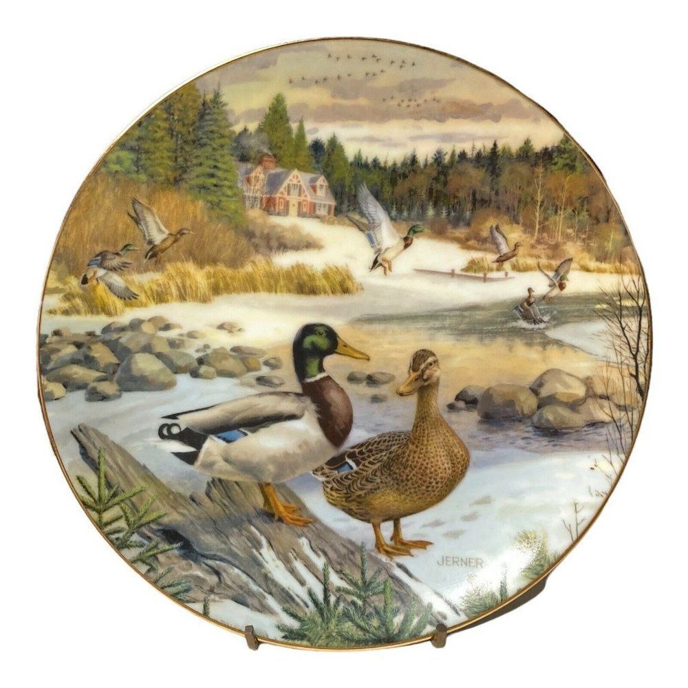 Knowles “The Mallard” in Living With Nature: Jerner's Ducks Series 1986 #13830B